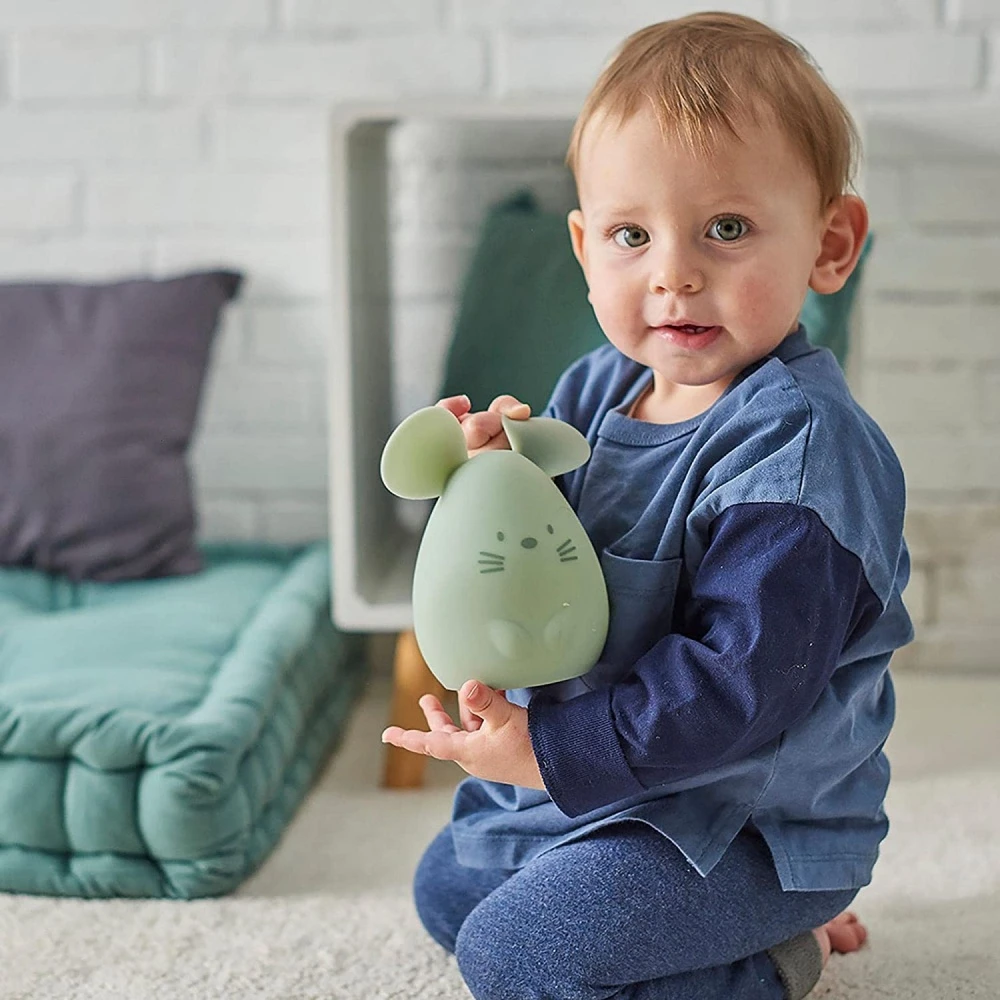 NATTOU Veilleuse Médium Souris Verte 12cm Silicone 4 NATTOU Veilleuse Médium Souris Verte 12cm Silicone – Image 2