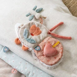 Livre D'activités En Tissu NATTOU Mila, Lana Et Zoë -NATTOU Magasin livre d activites en tissu nattou mila lana et zoe 3