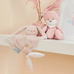 Mini-doudou Pomme Le Lapin NATTOU Alice & Pomme -NATTOU Magasin mini doudou pomme le lapin nattou alice pomme 1
