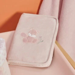 Protege Carnet De Santé NATTOU Alice Et Pomme -NATTOU Magasin protege carnet de sante nattou alice et pomme 2